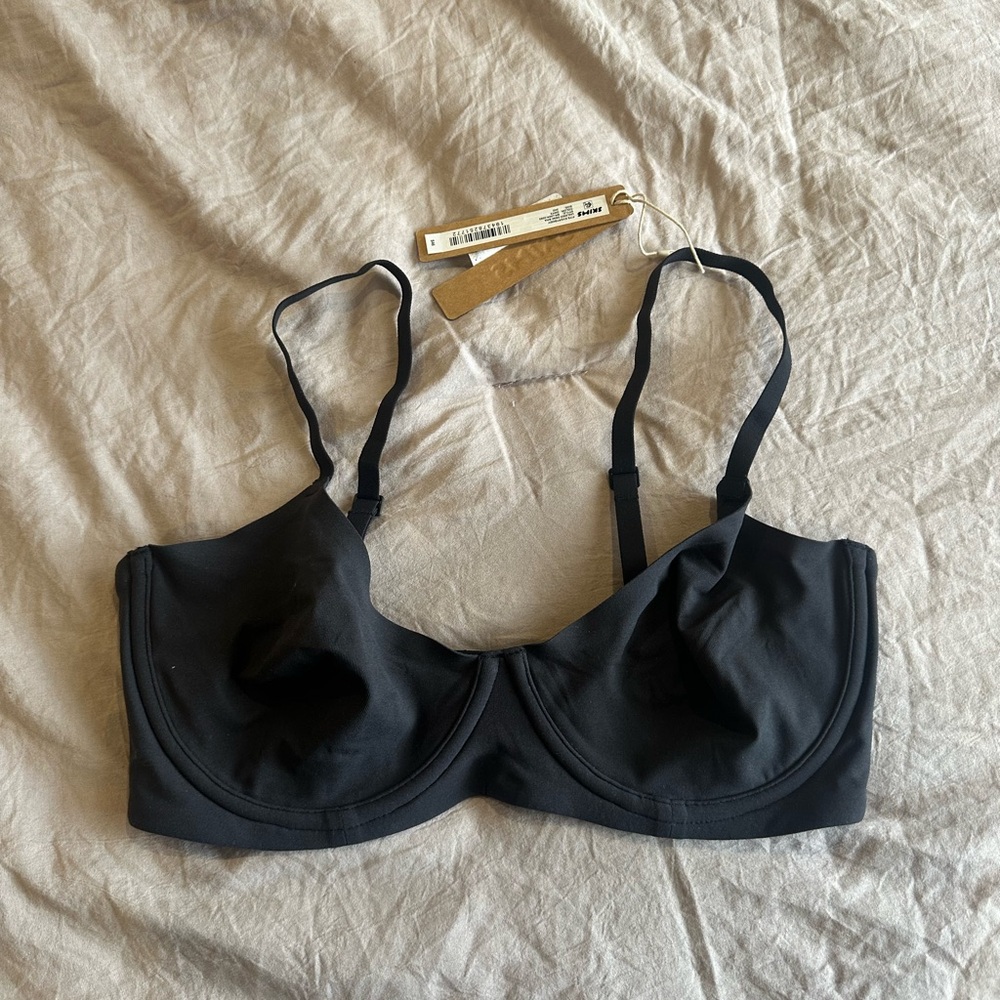 NWT SKIMS Fits Everybody Unlined Demi Bra